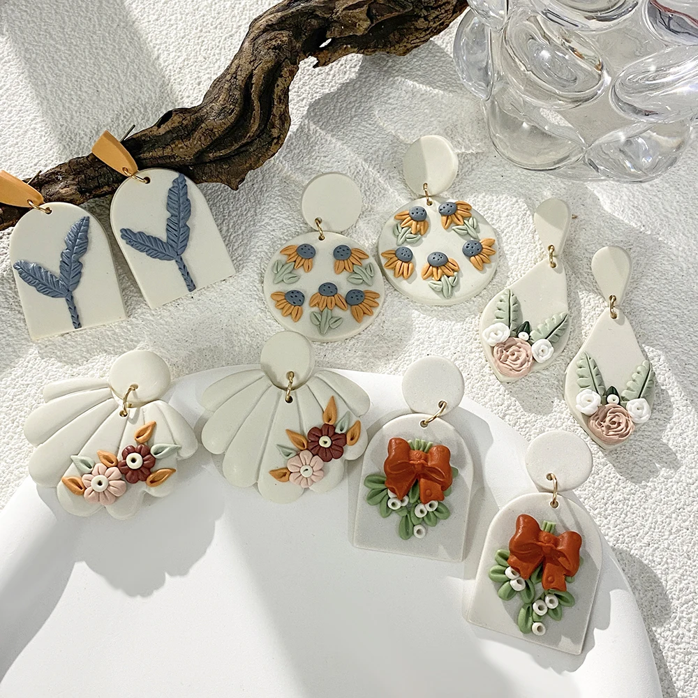 AENSOA Women\'s Multiple Polymer Clay Geometry Earrings Fashion Flowers Patchwork Design Drop Earrings Jewelry Holiday Christmas