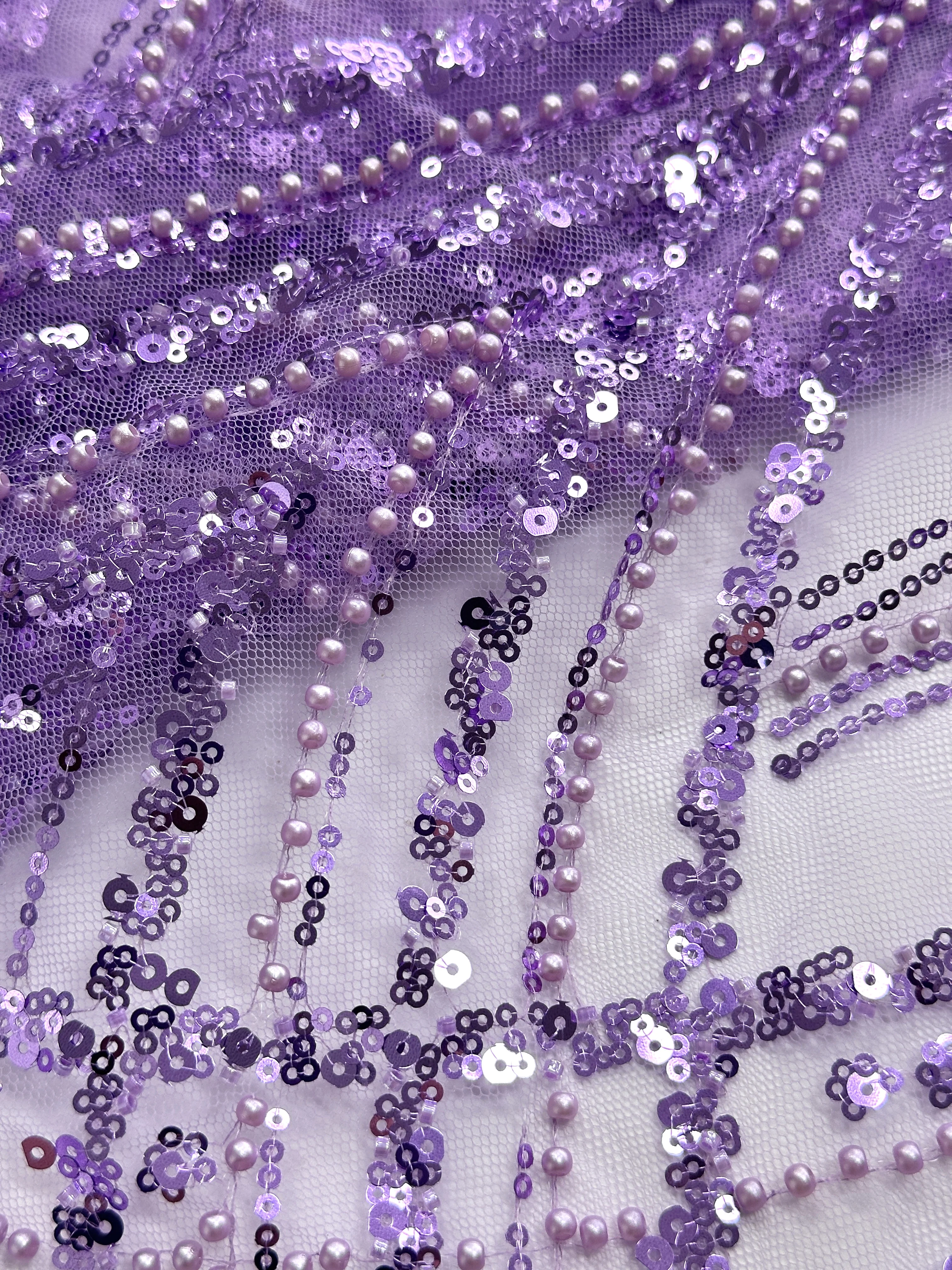 

African Beaded Groom Lace Fabric 2025 High Quality French Mesh Lace Fabric Sequins Nigerian Lace Fabrics For Wedding Dress Sew