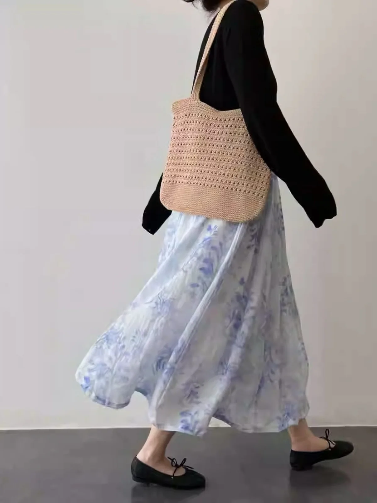 

Эластичная юбка миди А-силуэта с цветочным принтом и высокой талией, женская летняя художественная ретро-юбка малого размера, стройнящая, в стиле феи, из хлопково-льняной смеси