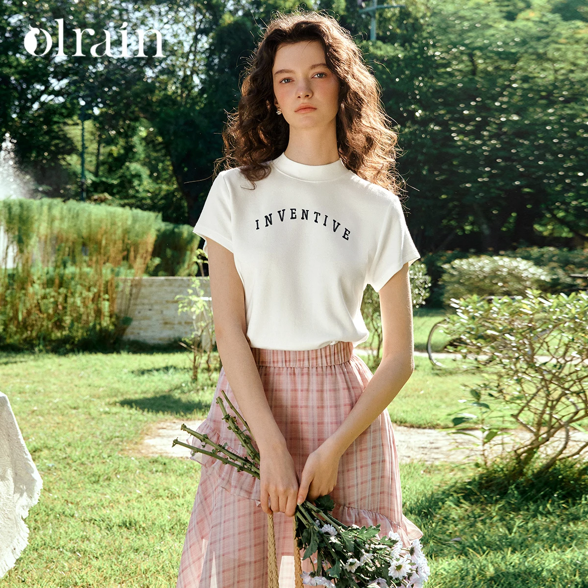 OLrain Women's White T-Shirt 2026 Spring Letter Embroidery Round Neck Casual Tee Short Sleeve Office Ladies Top O58CT002832