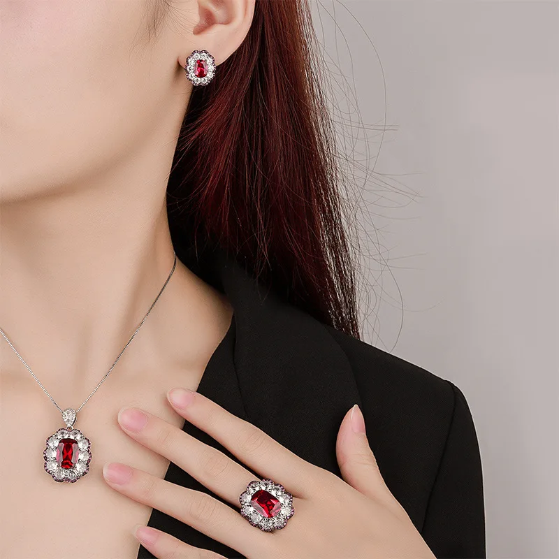 Ювелирный набор из серебра S925 с позолотой 18K и платиной PT950, премиальный ретро-набор с красным корундом, женский, 10*14-8*10