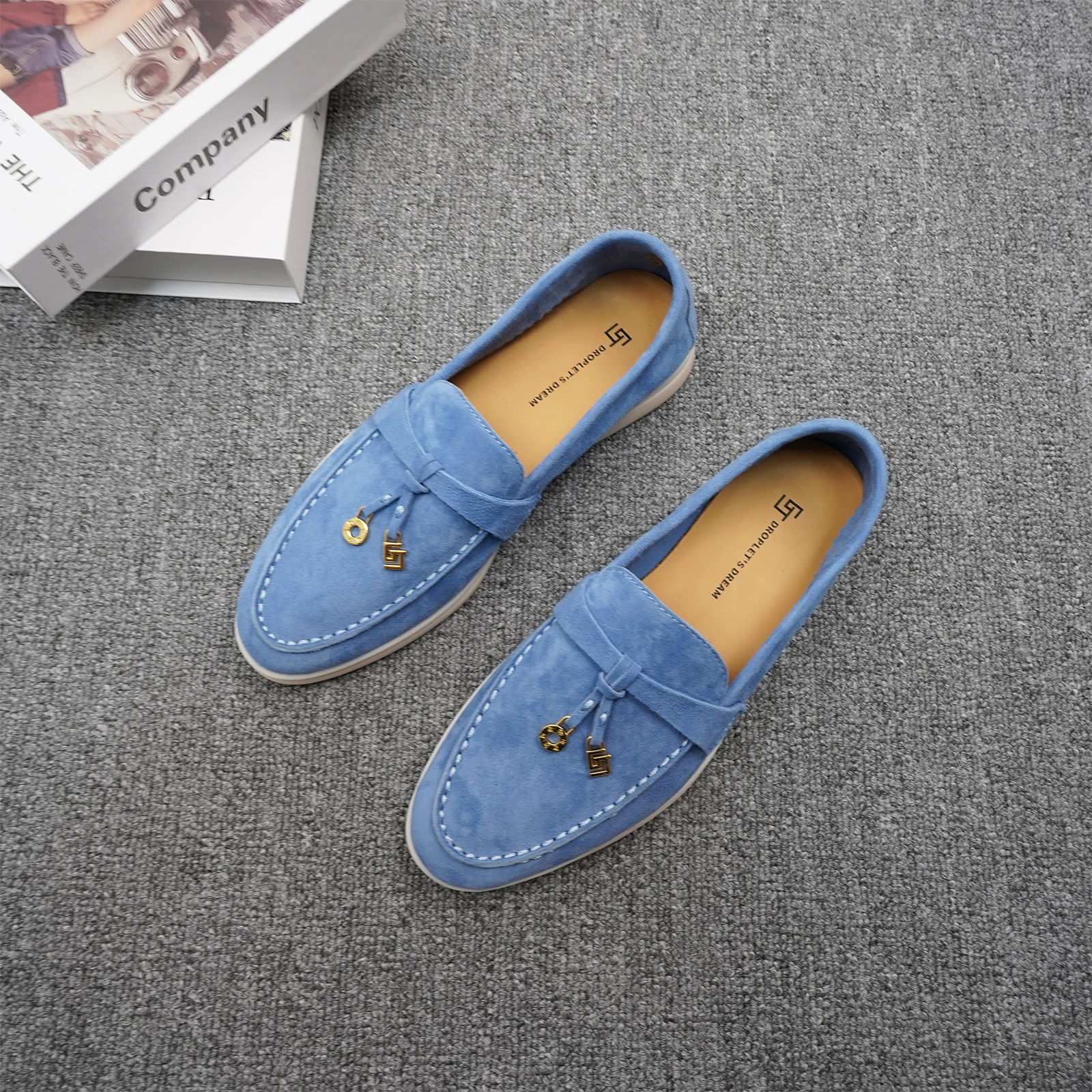 new women\'s round headed luxury casual shoes with cashmere surface anti slip driving shoes solid color metal decoration loafers