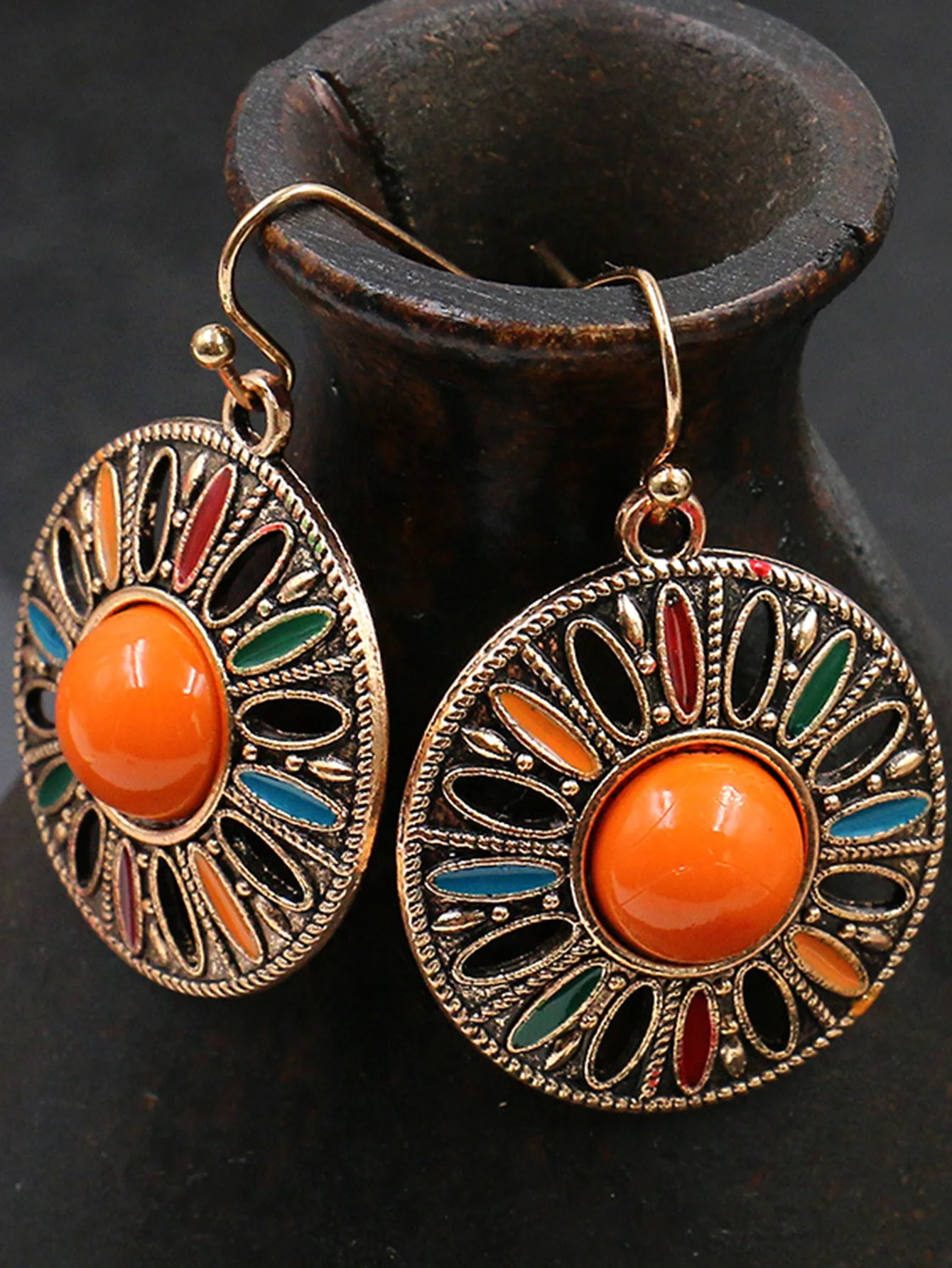 2pcs retro Bohemian style circular geometric women's earrings for vacation and personalized female accessories