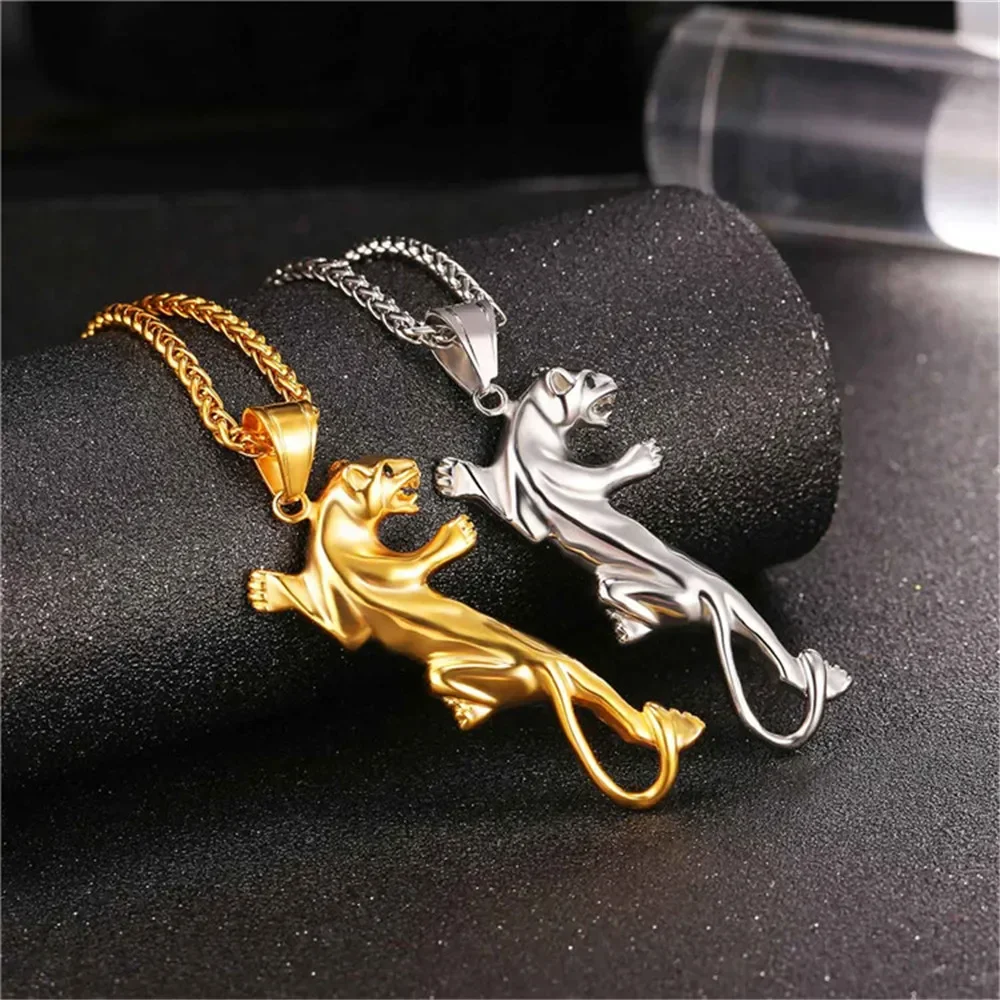 Stainless Steel Lion Tiger Necklace for Men Women Animal Necklace Punk Wear Accessaries Birthday Party Holiday Jewlery Gifts