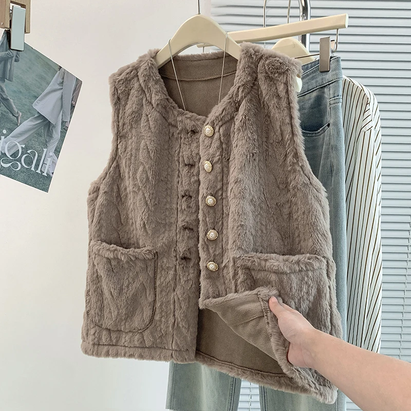 Lightweight Warmth Faux Flower Loose Fit Sleeveless Vest Outerwear for Women Polyester Fiber Alluring Mermaid Style Jacket