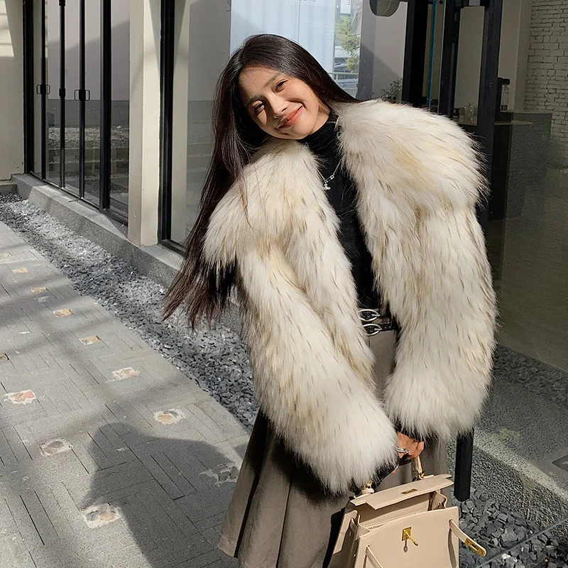 Autumn And Winter New Women‘s Fur Thick Coat High Quality Raccoon Fur Advanced Design Attractive Girl Fur Warm Short Coat 2023