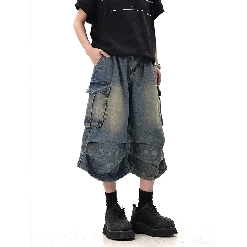 American Style Man's Vintage Washed Workwear Denim Shorts with Multiple Pockets Pleated Design Loose Drapey Seven-Foot Pants