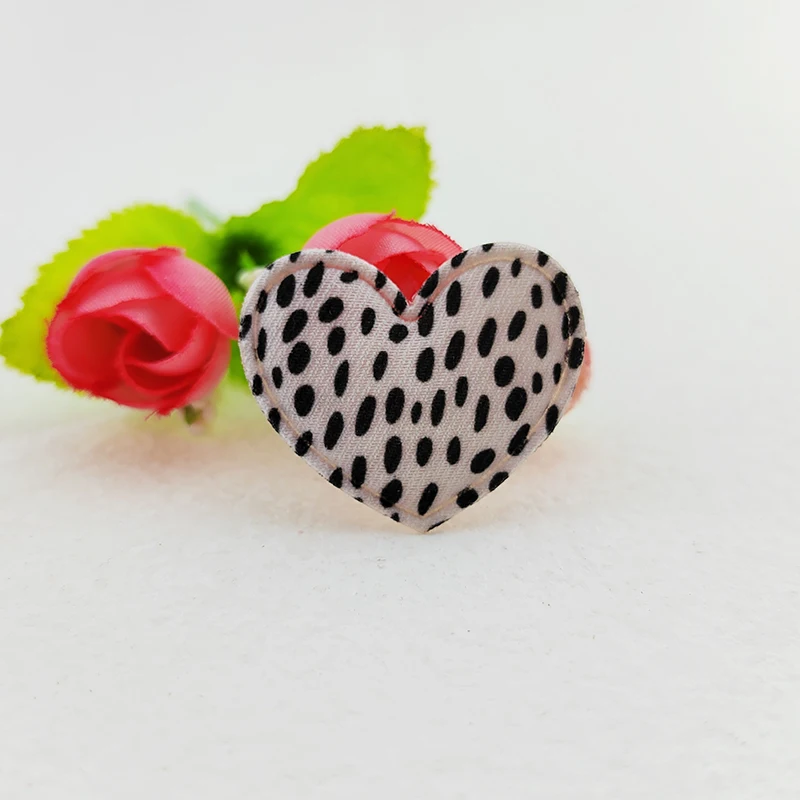 100 Stück Leoparden-Stoff-Herz-Applikationen 3,5*3CM für DIY-Nähprojekte, Kopfbedeckungen, Haarspangen, Schleifendekoration, Aufnäher für Kleidung & Hüte – Detail 7