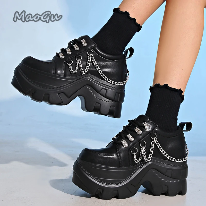 Gothic Punk Chunky Sneakers for Women PU Black Chain Decor Platform Casual Shoes Woman Thick Sole Non Slip Sneakers Size 35-42