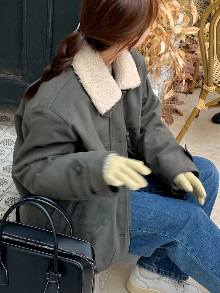 

Длинное теплое пальто с меховым воротником на одной пуговице, женское зимнее новое дизайнерское цветное пальто свободного покроя