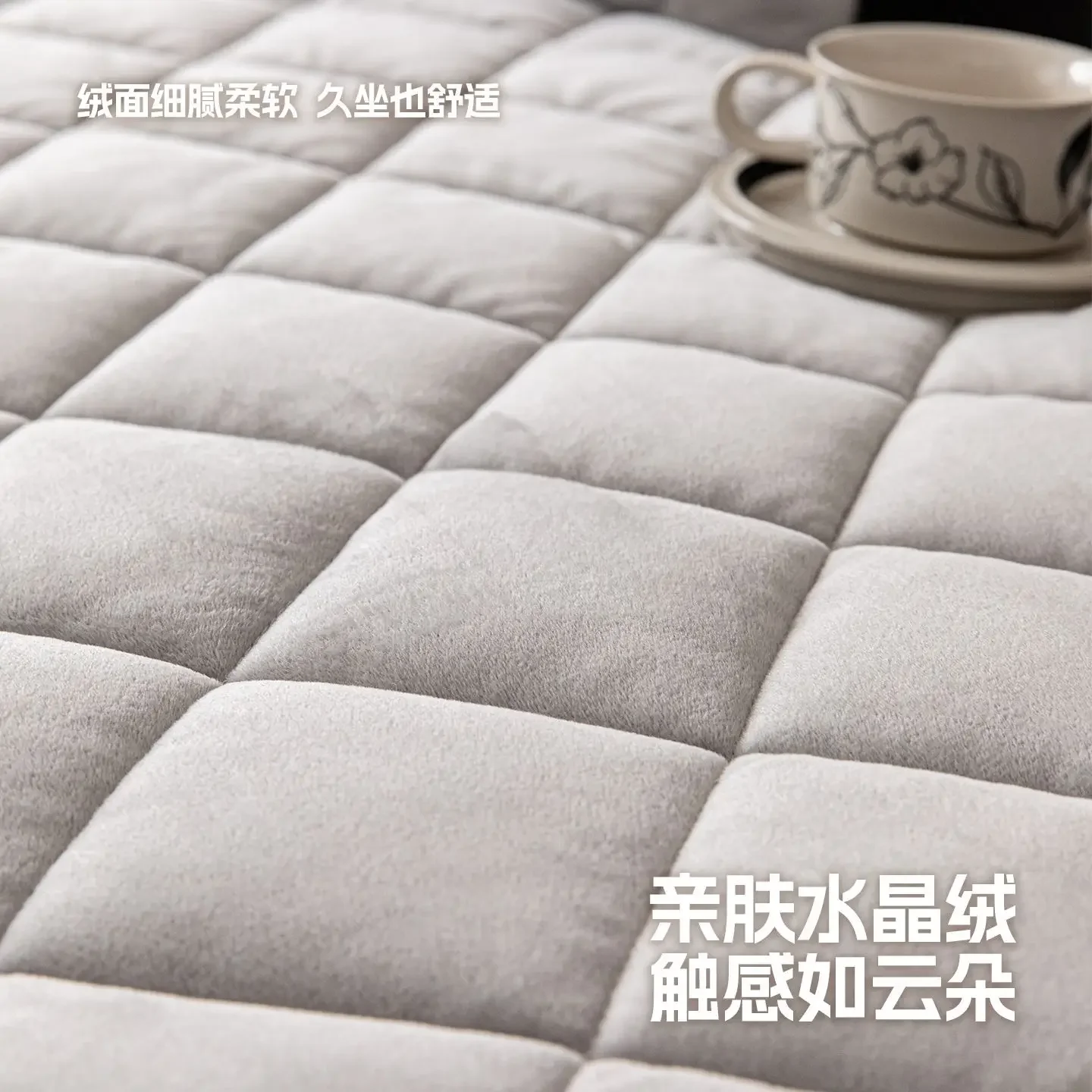 New Crystal Fleece Sofa seat Cover mats All-Year Use Fixed Non-Slip cushion Sofa Cover Cat-Scratch Resistant Couch Protector