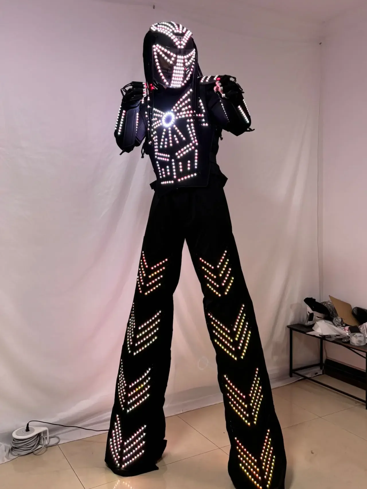 LED Robot Costume Stilts Walker Robot LED Light Helmet for Party Performance Electronic Music Festival DJ Show Dance Suit