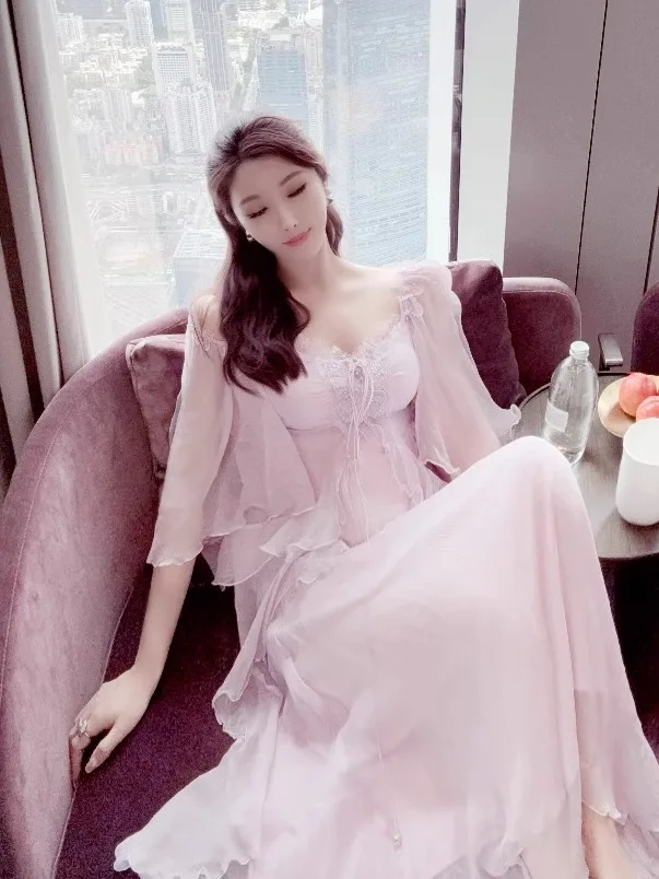 

Шелковое платье Ele Summer Night Fly Long с V-образным вырезом, рукавом три четверти и завышенной талией, цвет фиолетовой глицинии, для сада