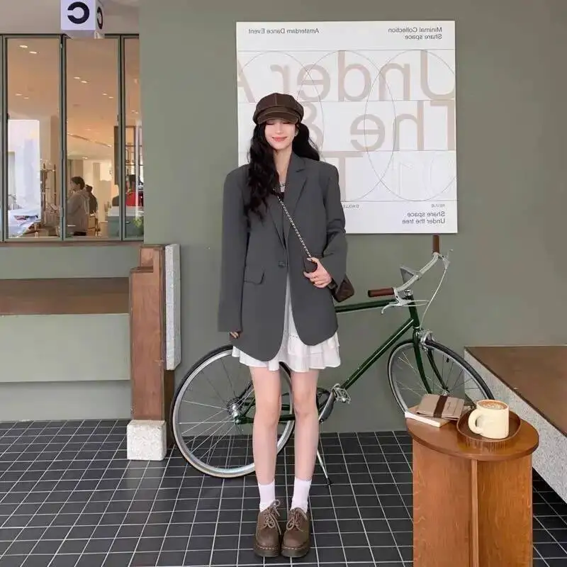

Grey Long-sleeved Blazer Jacket Women Suit Summer Chic Single Button Notched Collar Outwear Ladies Korean Loose Office Suit Coat