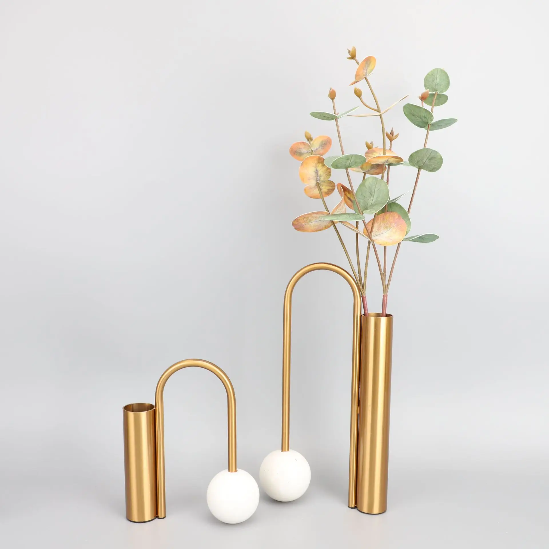 Japanese Style Metal Vase Flowers Arrangement Unique Home Decor by Guangzhou Factory Gold Long Shelf Display