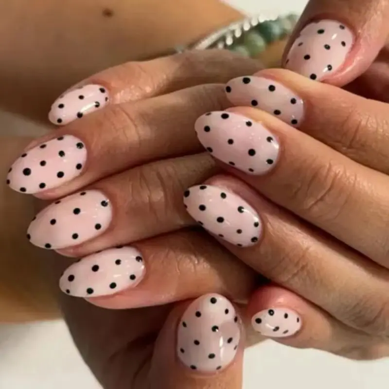 

Simplicity Polka Dot Round Fake Nail Art Leopard Print Pearlescent False Nail French Almond Press on Nails Charm Manicure Tools