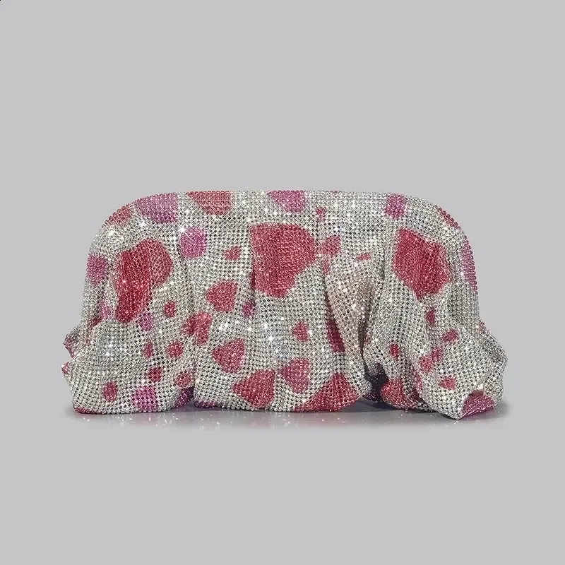 Shinny Ruched Rhinestone Clucth Bag for Women er Gradient Love Hearts Pattern Evening Bag Fashion Party Female Purse 250122