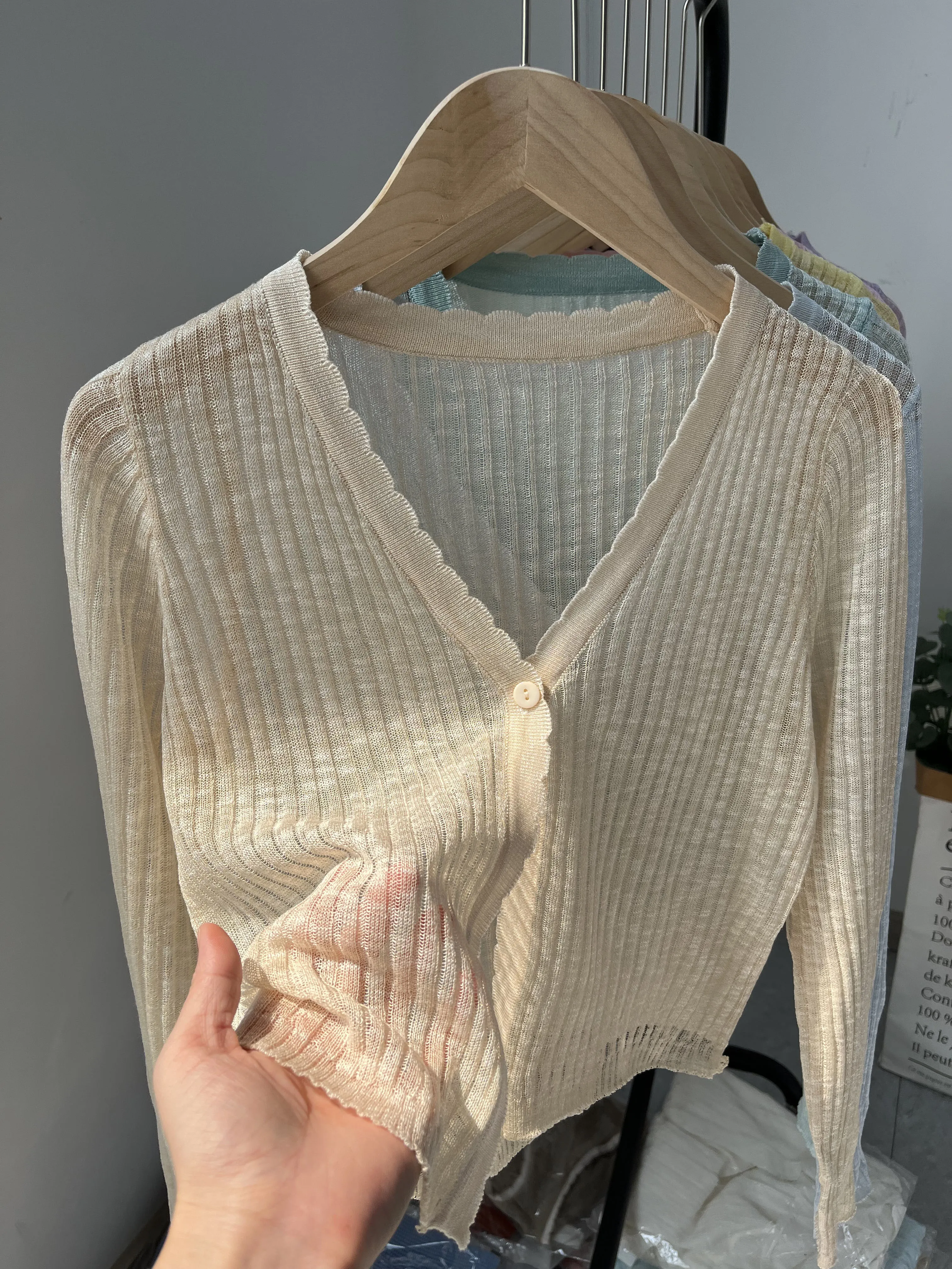 Summer Thin Knitted Cardigans V-Neck Long Sleeve Short Shawl Spring Lightweight Sunscreen Knit Outerwear