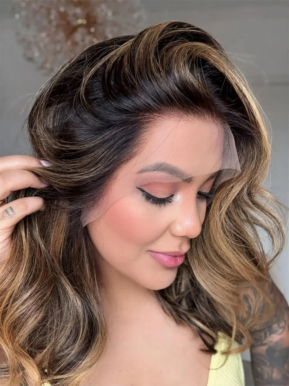 

Шоколадно-коричневый синтетический парик омбре с темными корнями, длиной до плеч, с эффектом волны, с фронтальной шнуровкой, свободная линия ростка волос, полный парик, распродажа