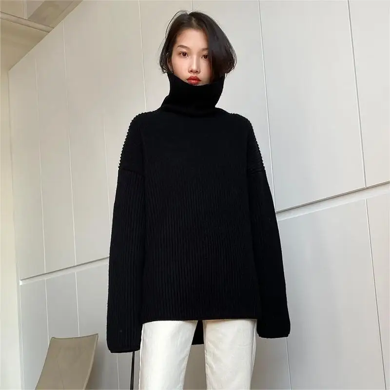 Heavy and thick high-necked cashmere sweater for women's loose and lazy silhouette, long slit knitted sweater