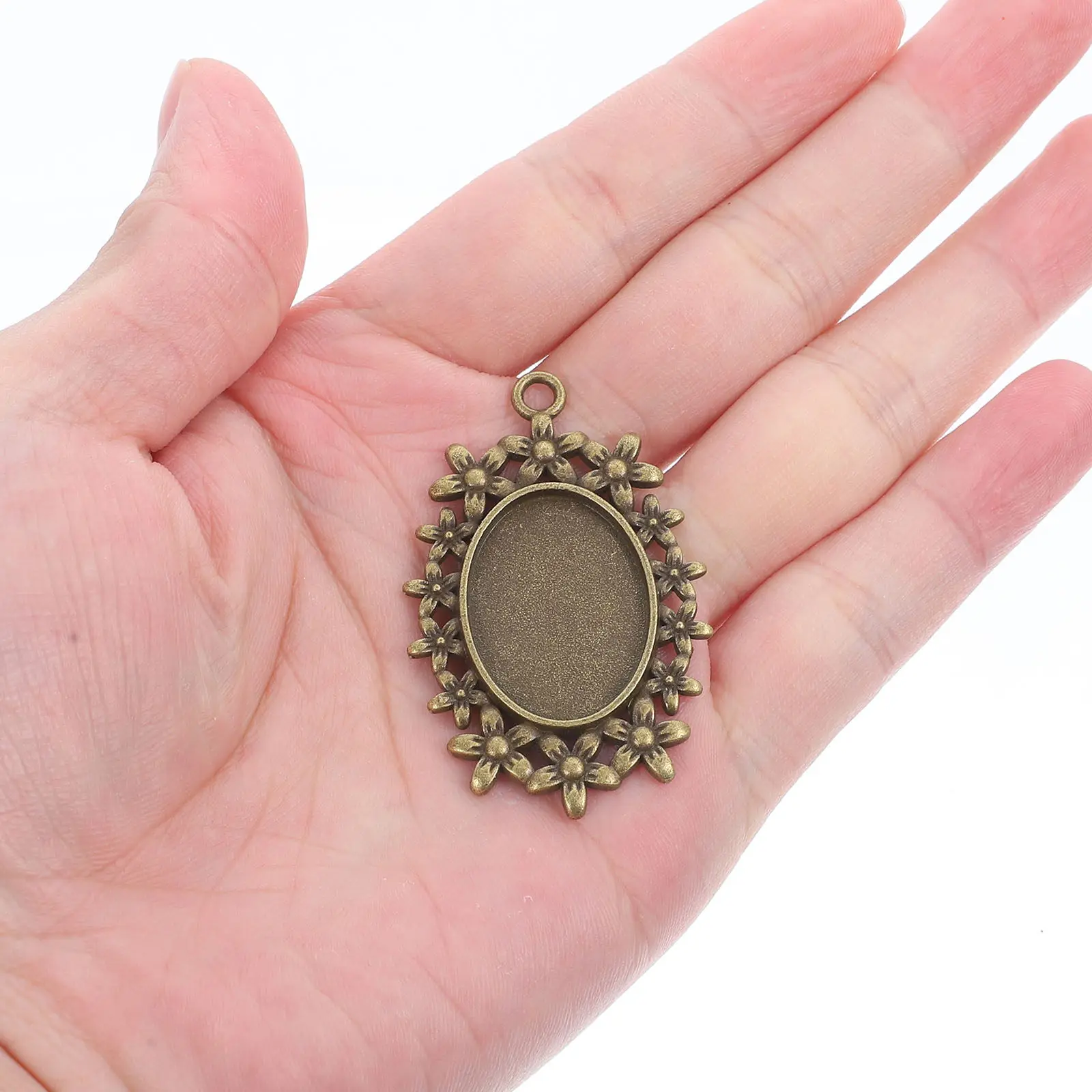 

1Pack Antiqued Alloy Pendant Bezel Trays DIY Jewelry Making Base Tray for Resin Cameo Necklace Bracelet Craft Accessories