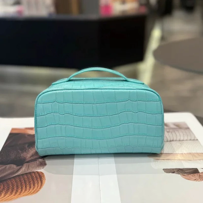 New Color Genuine Leather Makeup Bag Crocodile Pattern Cowhide Large Capacity High end Color Series Travel Portable Toilet Bag