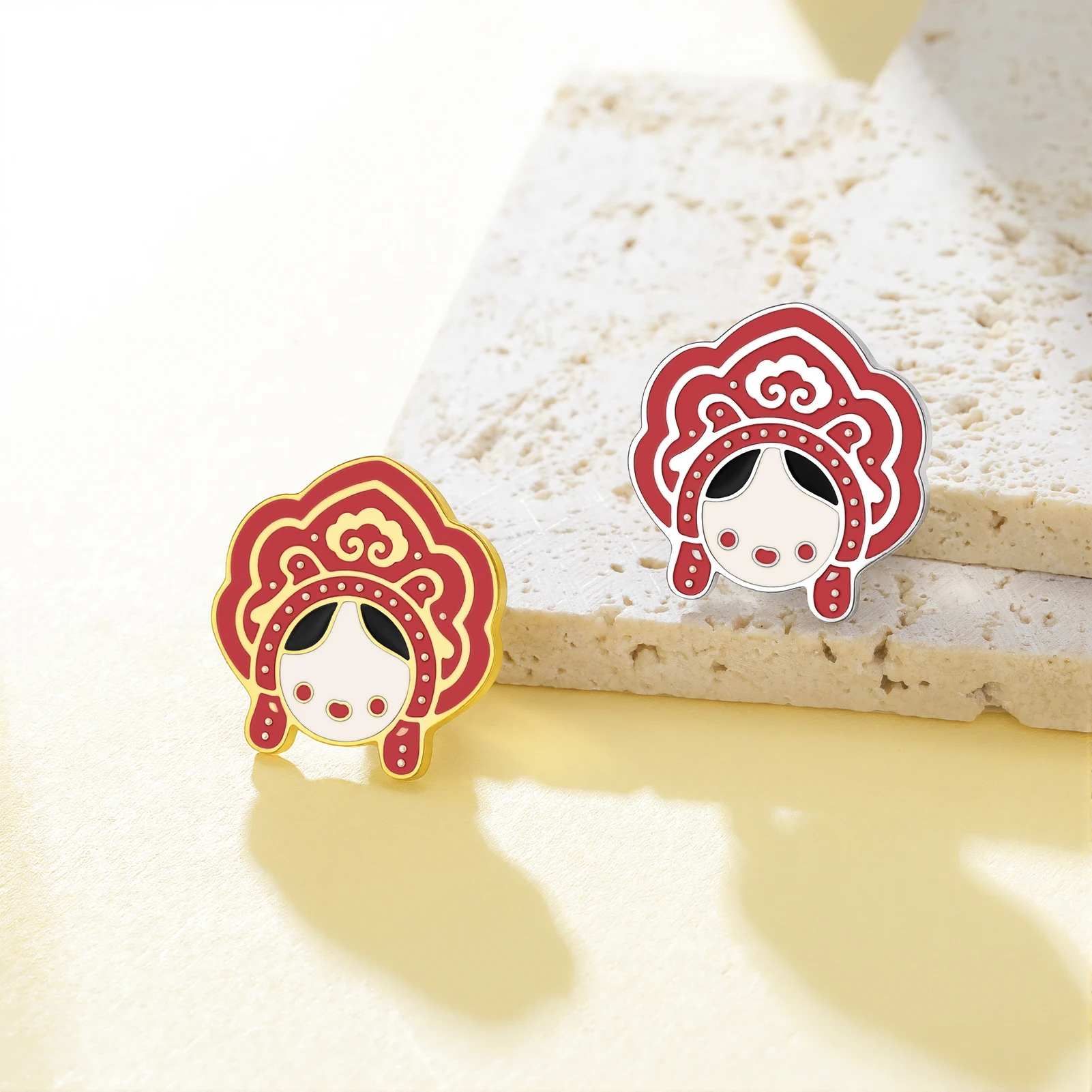 HIPEE Russian Nesting Doll Brooch Stainless Steel Russian Cultural Lapel Pin Jewelry Gift for Women Girls