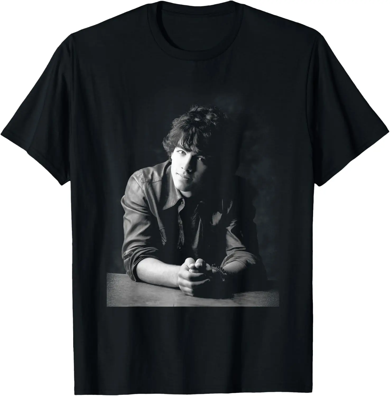 Camp Rock Shane Gray Black And White Portrait Vintage T-Shirt Unisex Vintage Graphic Print T‑Shirt Retro Aesthetic Crew Neck Short Sleeve Soft Cotton Tee Casual Streetwear Tops Men.Unisex Holiday Festive Graphic Tee Party