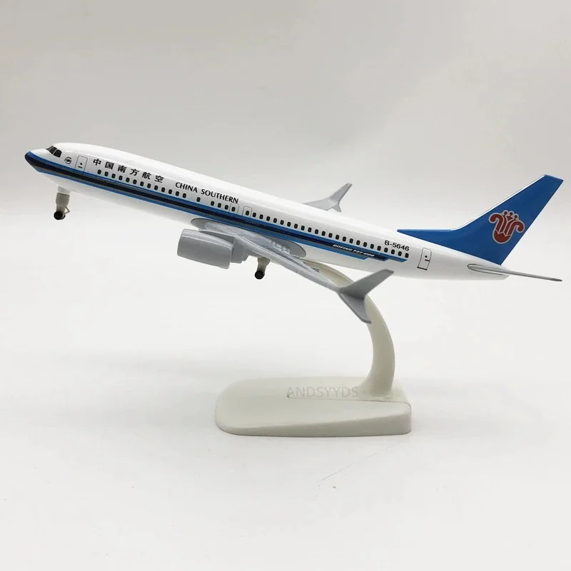 

Металлическая литая под давлением модель самолета, масштаб 20 см, 737 Southern B737max Airways, реплика самолета, авиационная миниатюрная художественная игрушка для мальчиков