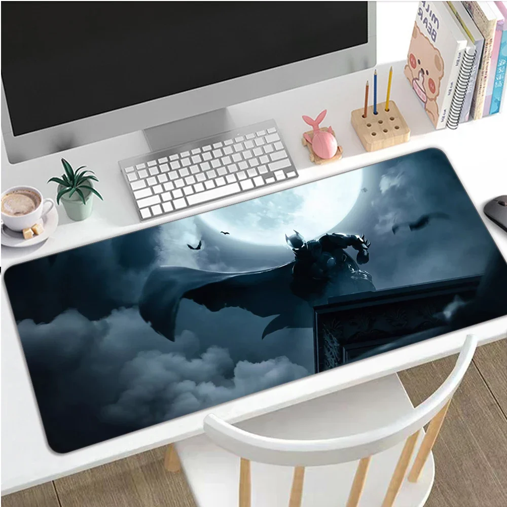 

Speed Gamer Mouse Pad 900x400mm Locking Edge Keyboards Mat Mousepad Rubber Gaming Mouse pad Desk Mat DIY Design Batmans Logo