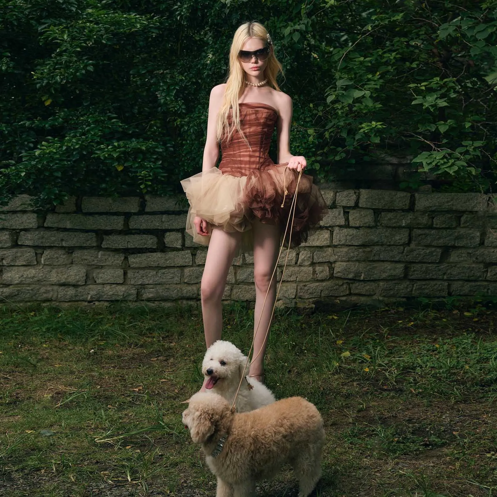 

Cute Coco Mini Dress Unique Girls Short Wedding Party Dresses Bubble Skirt Prom Gown 2 Colors Tulle Tutu Birthday Dress Shoot