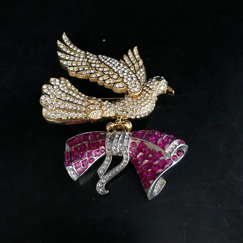 European and American Heavy Industry Retro Brooches Rhinestone Animal Bird Bowknot Women's Brooch Accessories