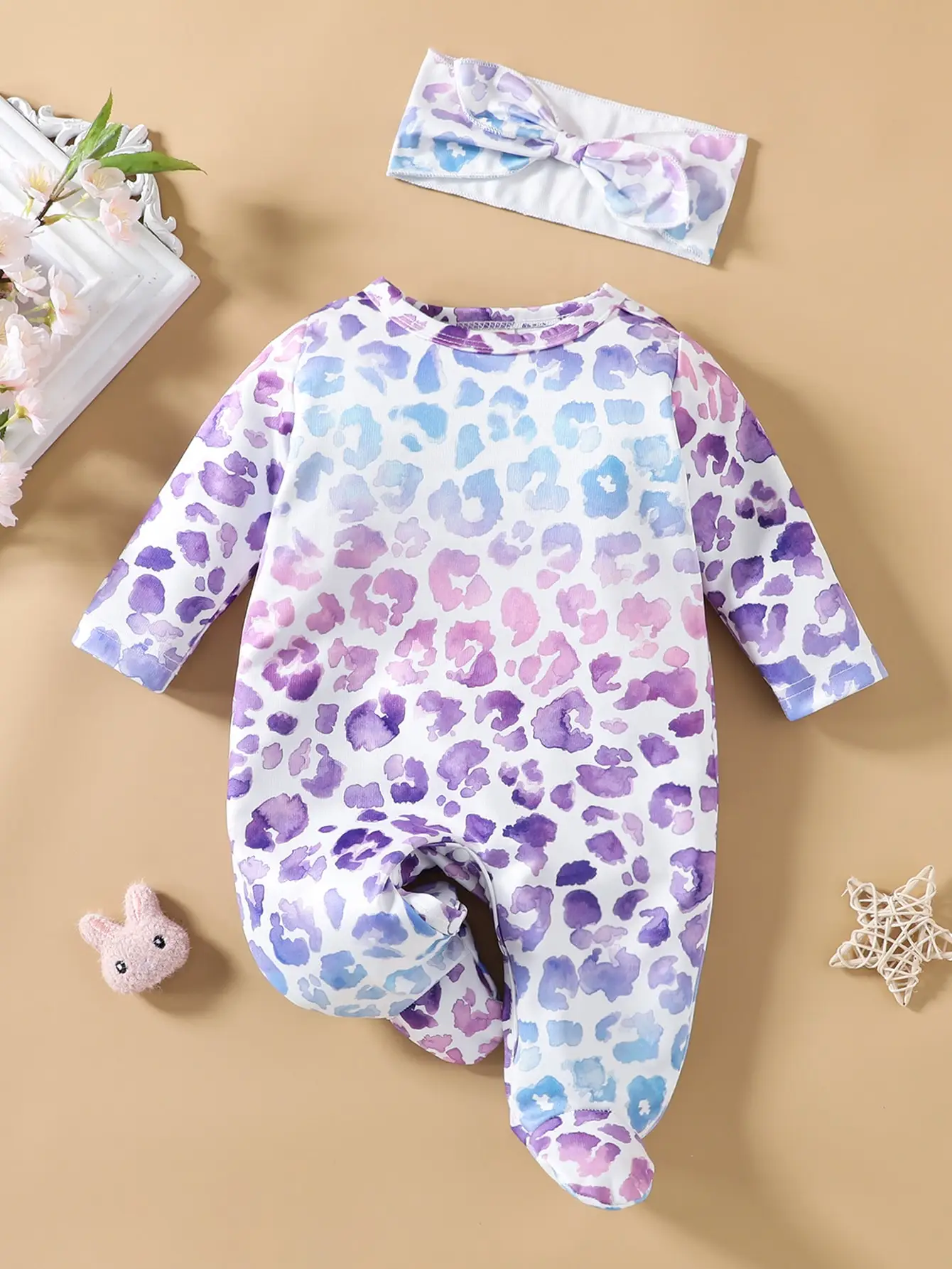 Newborn Footed Romper (with Headband) 0-12 Months Old, Cute Watercolor Leopard Print in Purple, Pink, and Blue, Soft Cotton Spring and Autumn Style, Cute Romper Set for Baby Girls