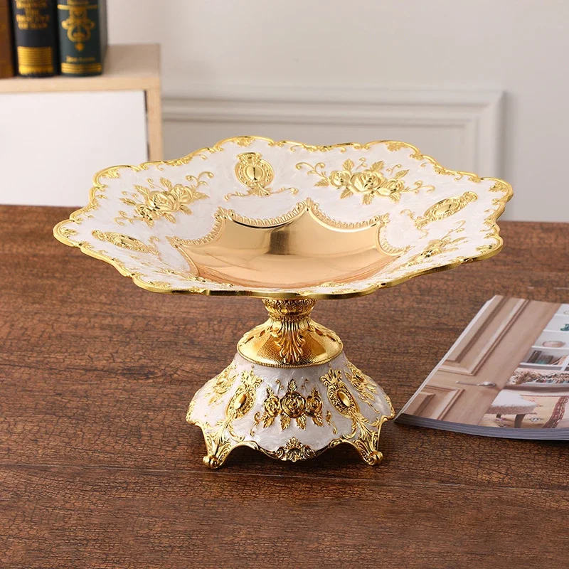 

Элегантные европейские элегантные подносы, роскошные золотые, посеребренные тарелки с сухофруктами, поднос для закусок, украшение для дома, вечеринки, орехи, милая миска