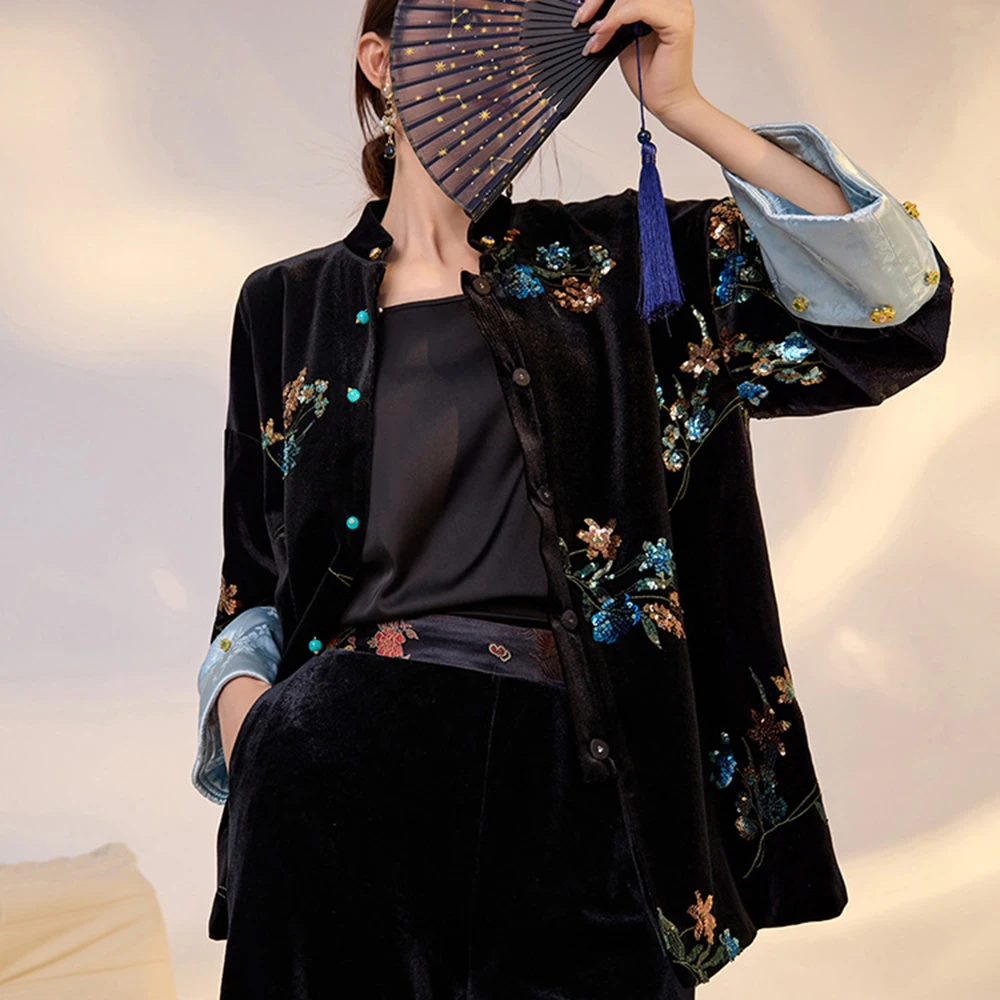 2025 New Chinese Style National Jacquard Embroidery Satin Coat Women Flower Sequins High Grade Black Graceful Loose Tops Jacket