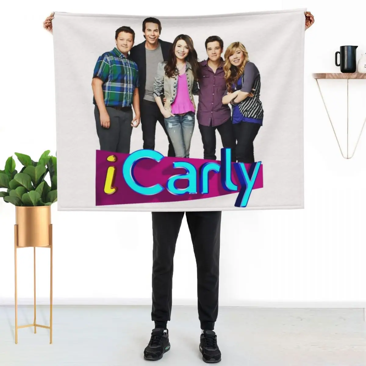 

ICarly Nice friends Throw Blanket Warm Comfortable Blanket Gift for Parents Friends