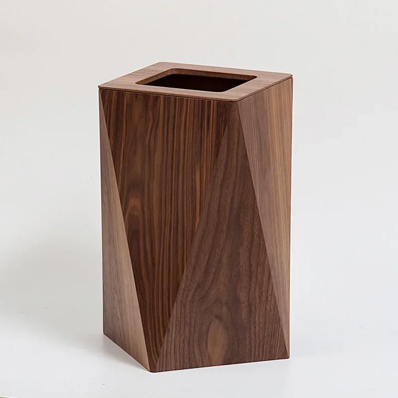 Walnut short