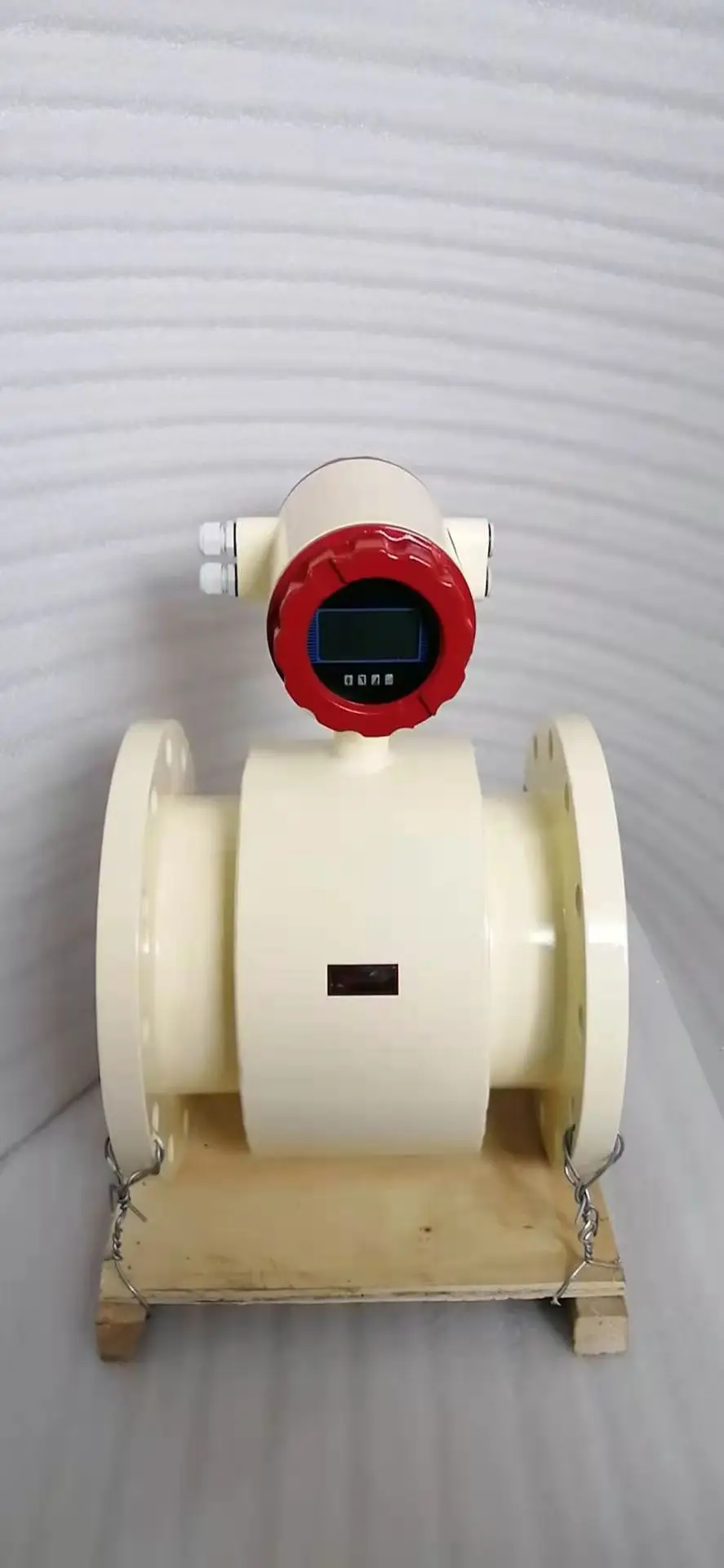 Customizable Stainless Steel Turbine Flowmeter For Water And Oil Measures /Liquid/Air LCD Display Thread Connection