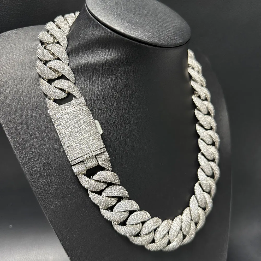 

Nuoya Custom Flip Clasp Bubble Cuban Chain Iced Out Necklace Full Pave Cubic Zirconia Big Heavy Cuban Bracelet Men Gift