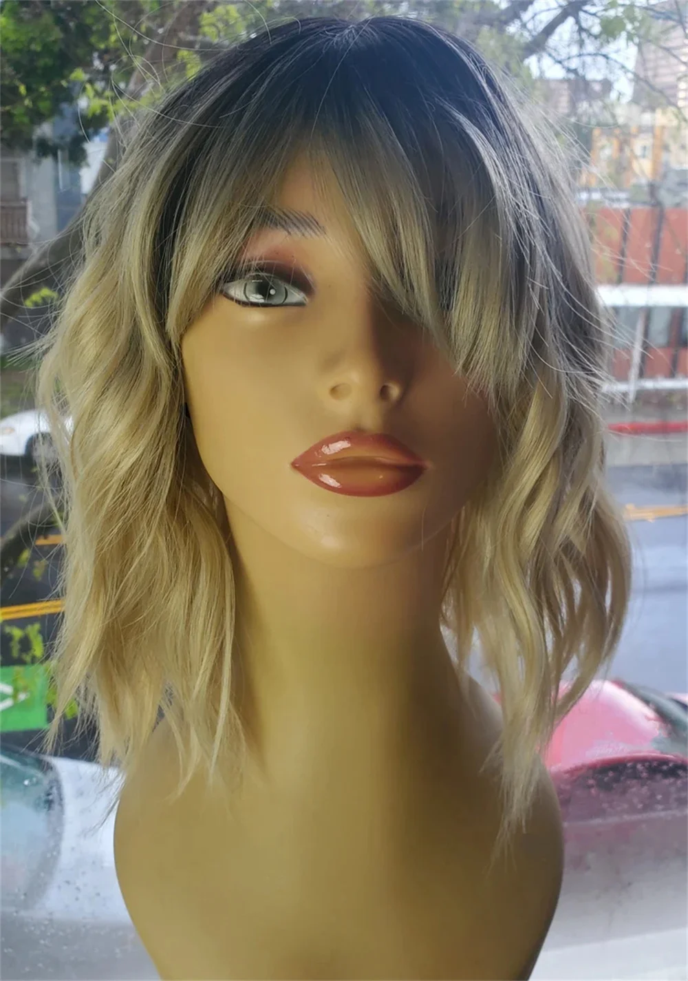 Rooted Blonde Wavy Bob Wig with Bangs Textured Short Length Blonde Wavy Bob Wig Highlighted Blonde Loose Wave Fringe Fibre