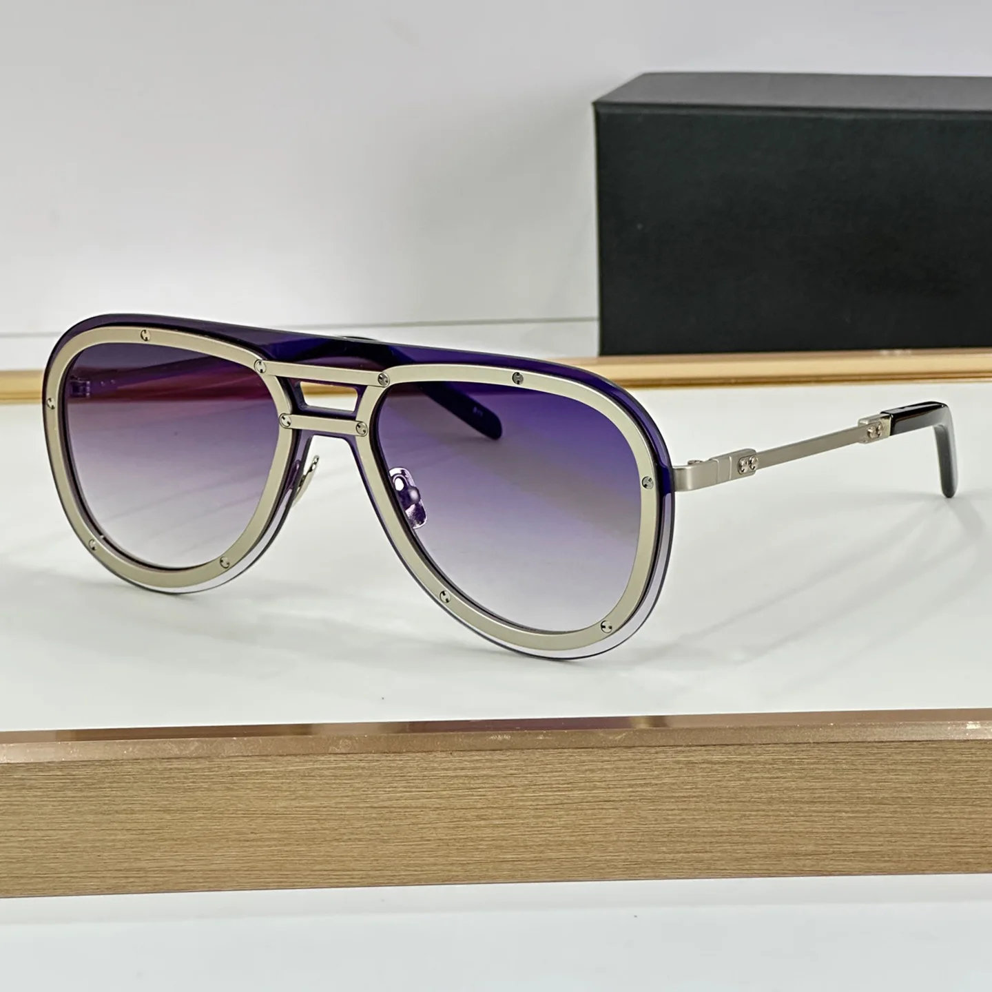 

Aviator Sunglasses Unisex UV400 Protection Luxury Designer Handmade Metal Frame Gradient Lens Fashion Eyewear luxury designer