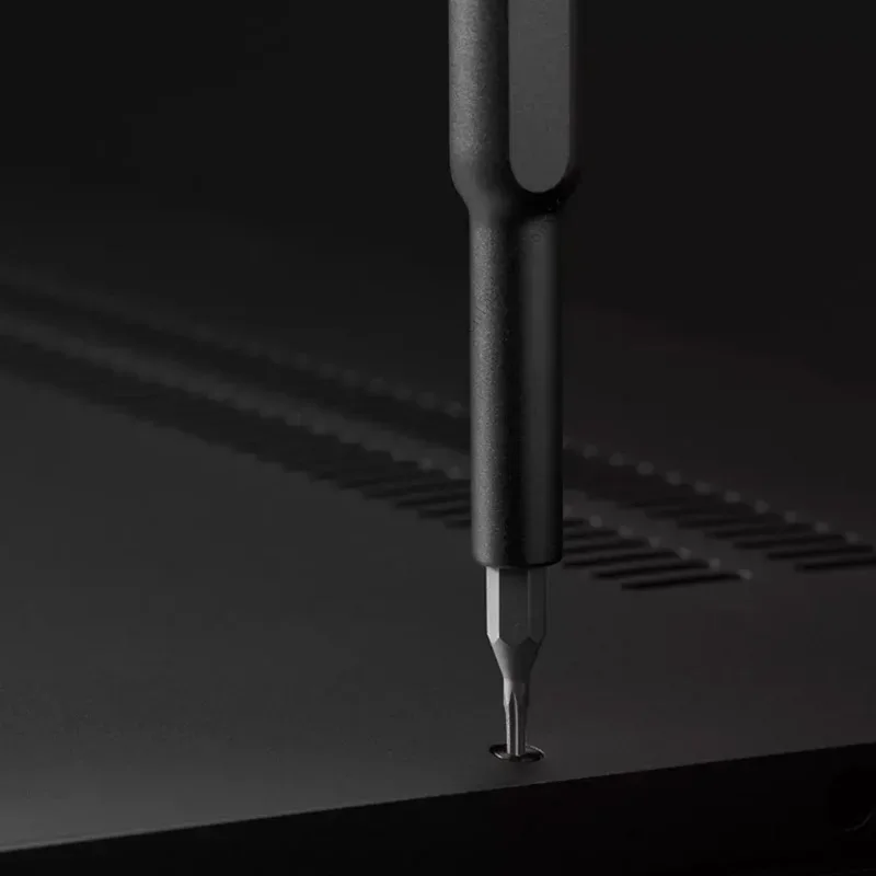 New Original Xiaomi Daily Use Screwdriver Kit 24 Precision Magnetic Bits Alluminum Box DIY Screw Driver Set For Smart home