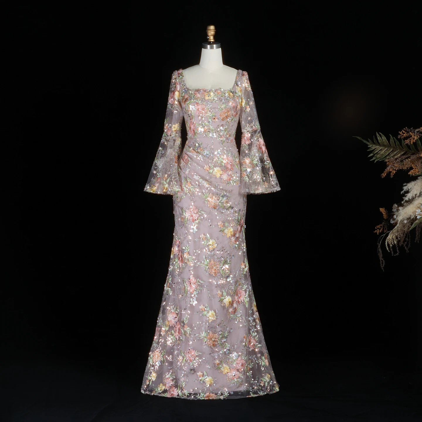 Sharon Said Luxuriöses rosafarbenes, floral besticktes Meerjungfrauen-Abendkleid mit eckigem Ausschnitt, Partykleid für Damen, SS465, maßgeschneidert – Detail 6