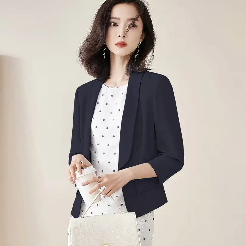 Blazer Polos Mode Wanita Kantor Sederhana Pakaian Wanita Musim Semi Musim Panas Elegan Lengan Tiga Perempat Ramping Mampu