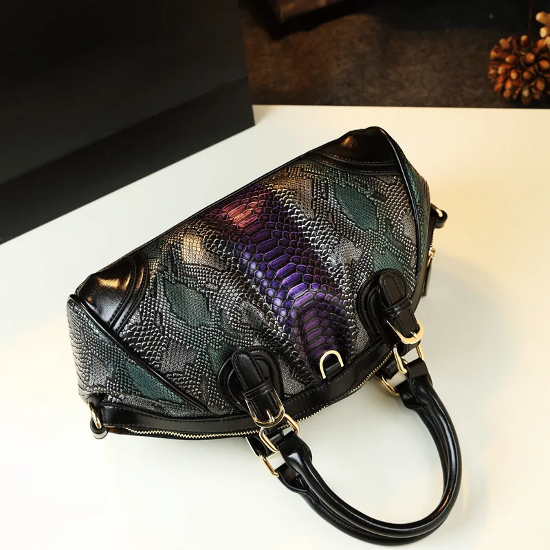 Bolsa de Hobos Crossbody Serpentina para Mulheres, Design Europeu, Couro, Bolsas de Ombro para Senhoras, Feminino, Marca Menina, Luxo, Nova Moda