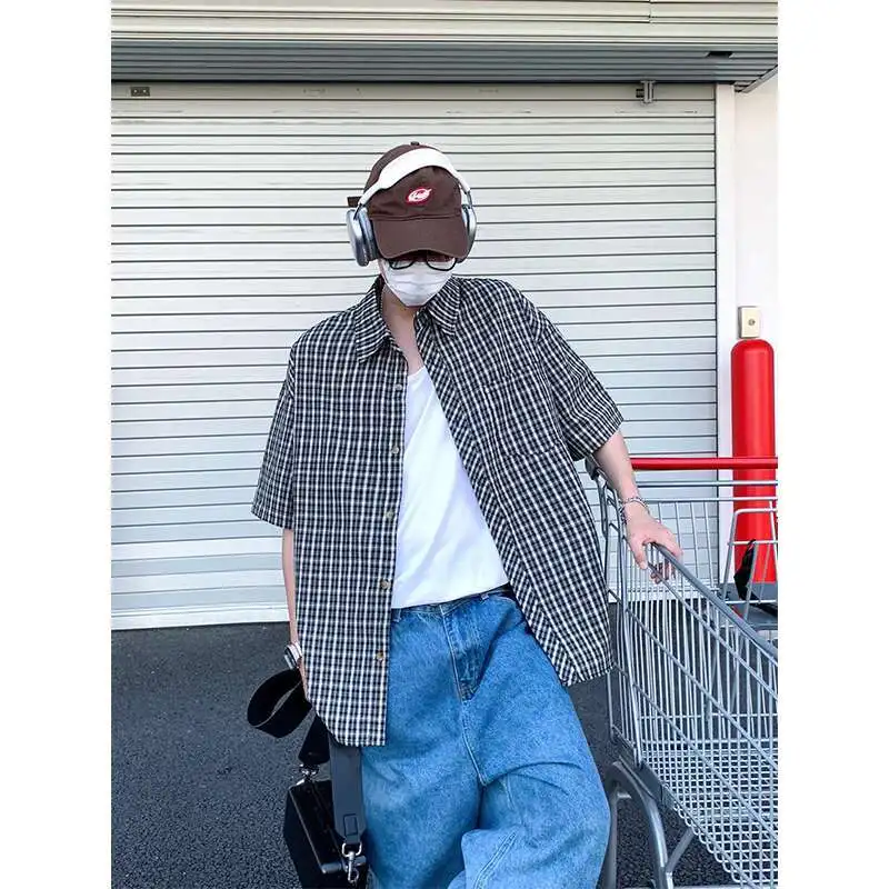 Summer Short Sleeved Shirt Men Retro Plaid Shirt Men Streetwear Korean Loose Casual Shirt Mens Fashion Shirts Large Size 4XL