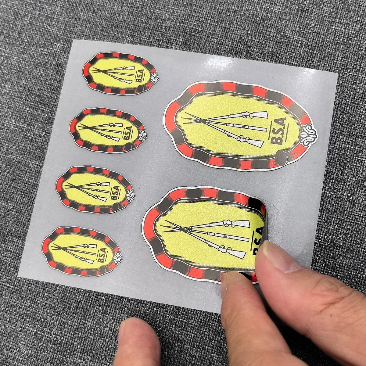 خمر كريست دورة إطار دراجة هوائية الشارات دراجة نارية مكدسة الأسلحة ملصقات مغلفة صالح ل BSA #5