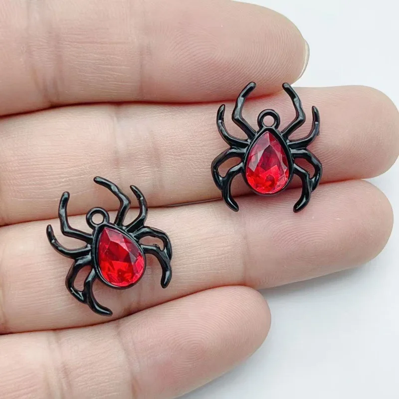 New Halloween dark wind spider alloy pendant DIY accessories diamond spider antique silver pendant