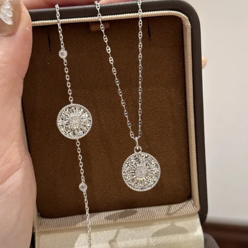 Creative High quality Embossed crushed ice sun flower bracelet necklace charms micro inlaid diamonds fashion jewelry sets