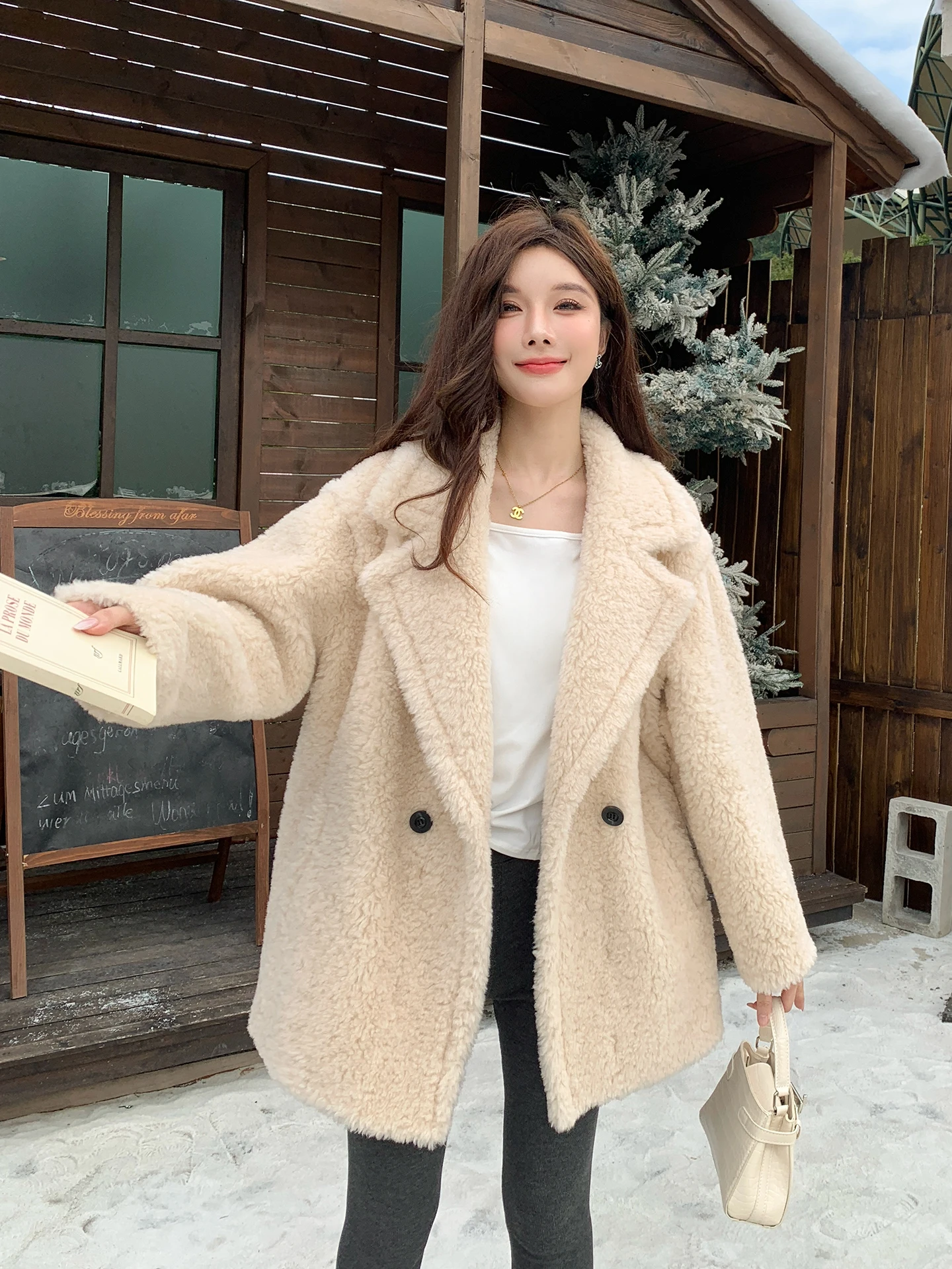 

Manhattan Dinner 2025 Winter New Sle Suit Collar Lamb Fur Coat Loose Fur Outerwear Women Winter Warm Pure Color Long Sve